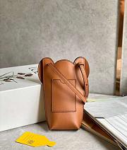 Loewe Elephant Pocket Bag Tan 18x8x4cm - 5