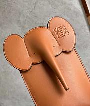 Loewe Elephant Pocket Bag Tan 18x8x4cm - 3