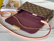 Louis Vuitton LV Favorite Monogram 28x17x4cm - 4