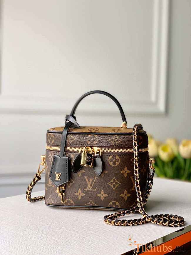 Louis Vuitton Vanity Pm Monogram Bag 19 x 13 x 11 cm - 1