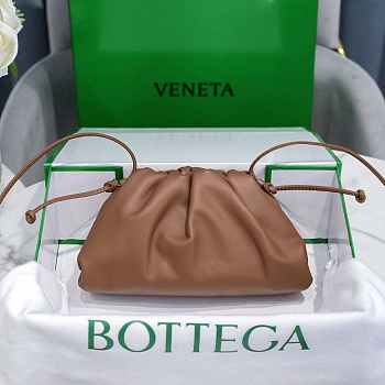 Bottega Veneta Mini Pouch Brown 22x13x5cm