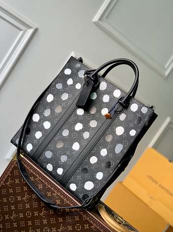 Louis Vuitton Sac Plat LV x YK Black and Silver 36.5 x 38 x 9 cm 