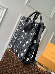 Louis Vuitton Sac Plat LV x YK Black and Silver 36.5 x 38 x 9 cm  - 4