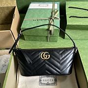 Gucci GG Marmont Shoulder Bag Black 23x12x10cm - 1