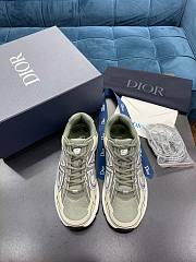 Dior B30 Olive Mesh And Cream Technical Fabric Sneakers - 2