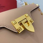 Valentino Rockstud Alcove Grainy Calfskin Handbag Beige Size 22 x 17 x 9 cm - 5