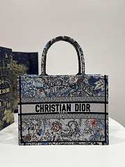 Dior Medium Book Tote Denim Multicolor 36 x 27.5 x 16.5 cm - 1