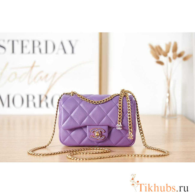 Chanel Flap Bag Purple Lambskin Gold Hardware 14x18.5x5cm - 1