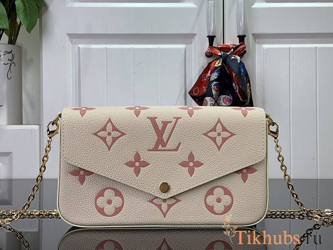 Louis Vuitton LV Felicie Pochette Monogram Rose 21 x 12 x 3 cm - 1