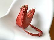 Louis Vuitton LV Loop Red Calfskin 23 x 13 x 6cm - 5