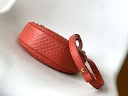 Louis Vuitton LV Loop Red Calfskin 23 x 13 x 6cm - 4