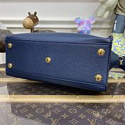 Louis Vuitton LV On My Side Blue 30.5x14x24cm - 3