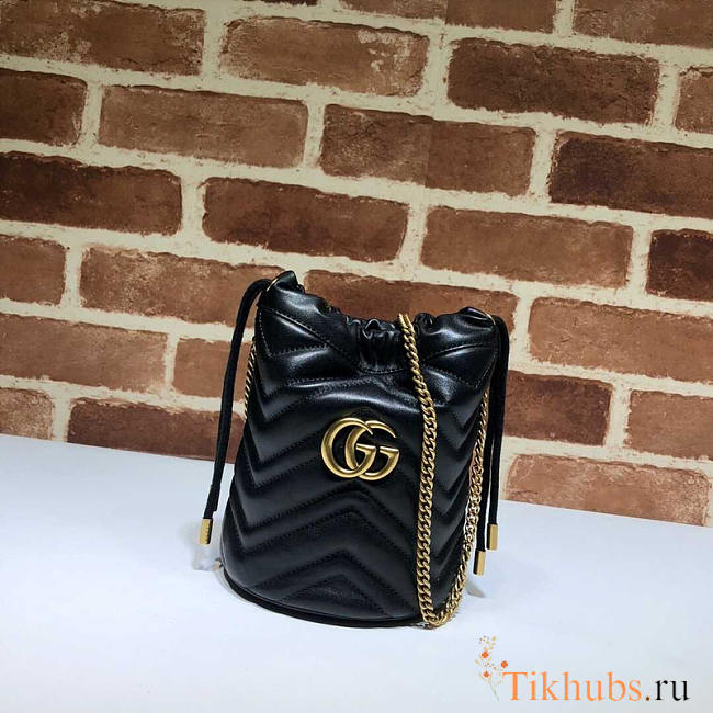 Gucci GG Marmont Mini Bucket Bag Black 19x17cm - 1