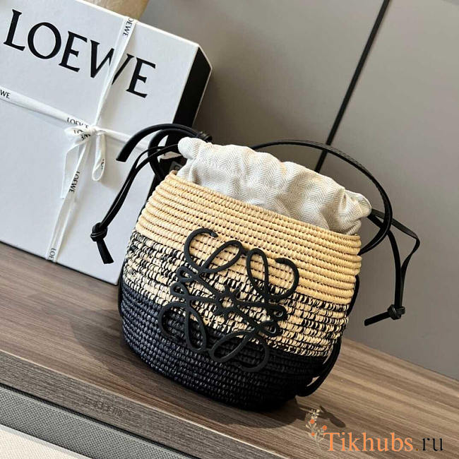 Loewe X Paula’s Ibiza Beehive Basket Bag 22x12x22cm - 1