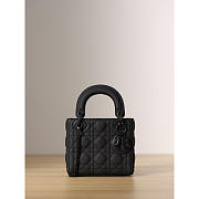 Dior Lady Ultra Matte Black Size 17 cm - 1