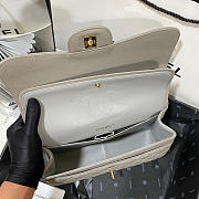 Chanel Flap Bag Jumbo Caviar Gray Gold 30cm - 2