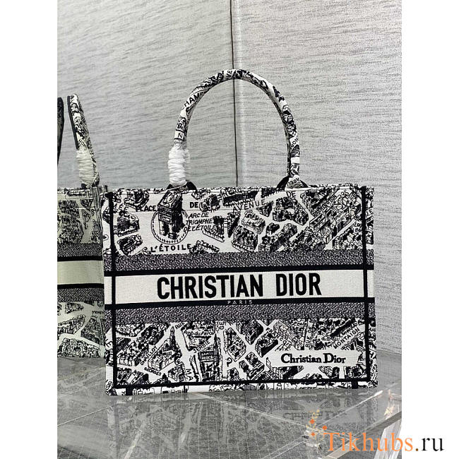 Dior Book Tote Medium Plan de Paris Embroidery White and Black 36 x 27.5 x 16.5 cm - 1