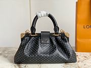 Louis Vuitton LV Monogram Clutch H27 Black 28 x 14 x 10 cm - 2