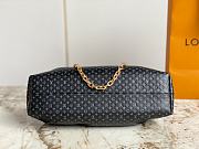 Louis Vuitton LV Monogram Clutch H27 Black 28 x 14 x 10 cm - 3