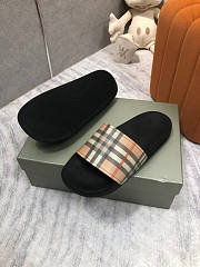 Burberry Vintage Check Slides - 2