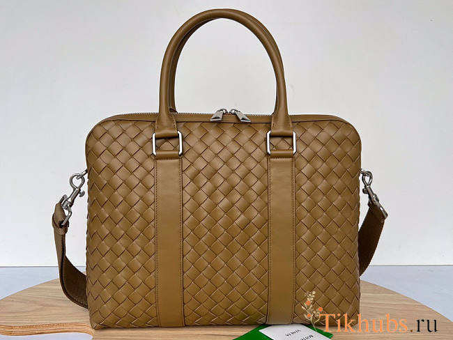 Bottega Veneta Slim Intrecciato Briefcase Acorn 36x29x7.5cm - 1