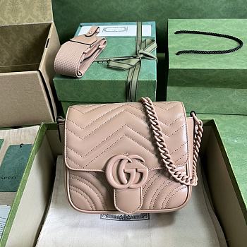 Gucci GG Marmont Matelassé Mini Shoulder Bag Pink 18x15x8cm