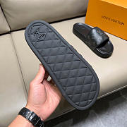 Louis Vuitton LV Waterfront Mule Black - 5