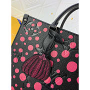 Louis Vuitton LV x YK OnTheGo MM​ Black Fuchsia 35x27x14cm - 2