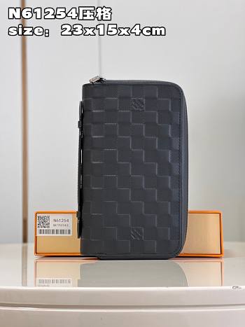 Louis Vuitton LV Zippy XL Damier Infini 23 x 15 x 4 cm