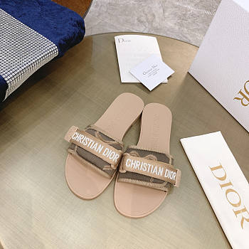 Dior (R)evolution Slide Beige