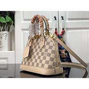 LV Alma Bridge Monogram 780680 White Size 23.5x17.5x11.5cm - 3