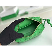 Bottega Veneta Mini Loop Camera Bag Green 17x10x6cm - 3