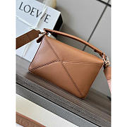 Loewe Small Puzzle Bag In Classic Calfskin Pecan Color 24x16.5x10.5cm - 5