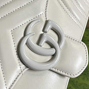 Gucci GG Marmont Matelassé Shoulder Bag White 26.5x13x7cm - 5