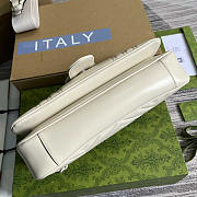 Gucci GG Marmont Matelassé Shoulder Bag White 26.5x13x7cm - 4