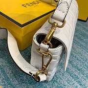 Fendi Baguette White Leather Bag 27x15x6cm - 6