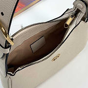 Gucci Aphrodite Shoulder Bag With Double G White 21x12x4cm - 3