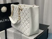 Chanel Shopping Tote Caviar Gold White 33x24x13cm - 2