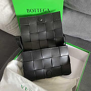 Bottega Veneta Cassette Black Shoulder Bag 23x15x5.5cm - 5