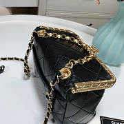 Chanel Magnet Buckle Black Bag 22x15x9cm - 5
