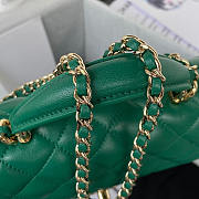 Chanel Top Handle Flap Bag Green 20x12x6cm - 4