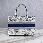 Dior Medium Book Tote Blue White 36.5cm - 4