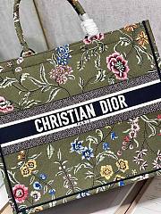 Dior Large Book Tote Green Multicolor Petites Fleurs 42 x 35 x 18.5 cm - 2