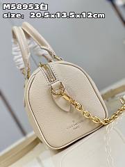 Louis Vuitton LV Speedy Bandoulière 20 Cream 20.5 x 13.5 x 12 cm - 4