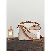 Loewe Puzzle Bag in Classic Calfskin Small White 24x14x11cm - 1