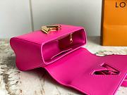 Louis Vuitton LV Twist PM Pink 19x15x9cm - 5