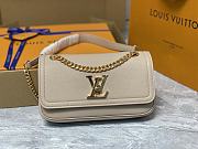 Louis Vuitton LV LockMe Chain Bag East West Gray 23.5 x 14 x 6 cm - 1