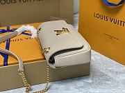 Louis Vuitton LV LockMe Chain Bag East West Gray 23.5 x 14 x 6 cm - 3