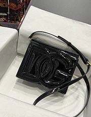 Dolce & Gabbana Patent leather DG Crossbody Bag Black 20x16x5.5cm - 1