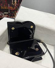 Dolce & Gabbana Patent leather DG Crossbody Bag Black 20x16x5.5cm - 3